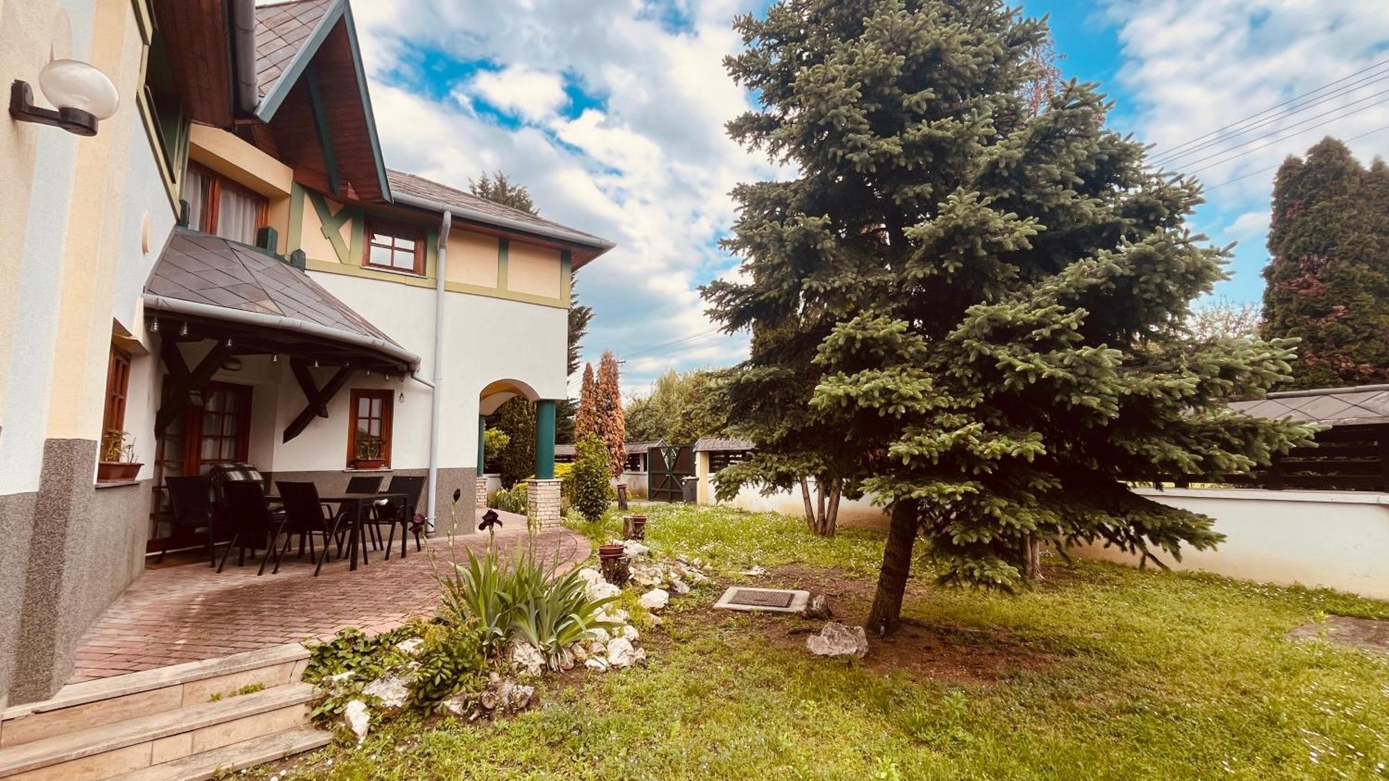 Strigonia Apartman Esztergom Extérieur photo